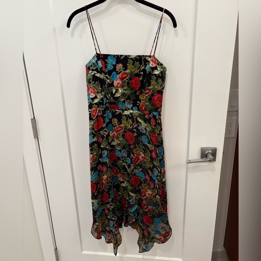 Alice + Olivia Heather Handkerchief Floral Silk Blend Dress Size 4 - Picture 2 of 15